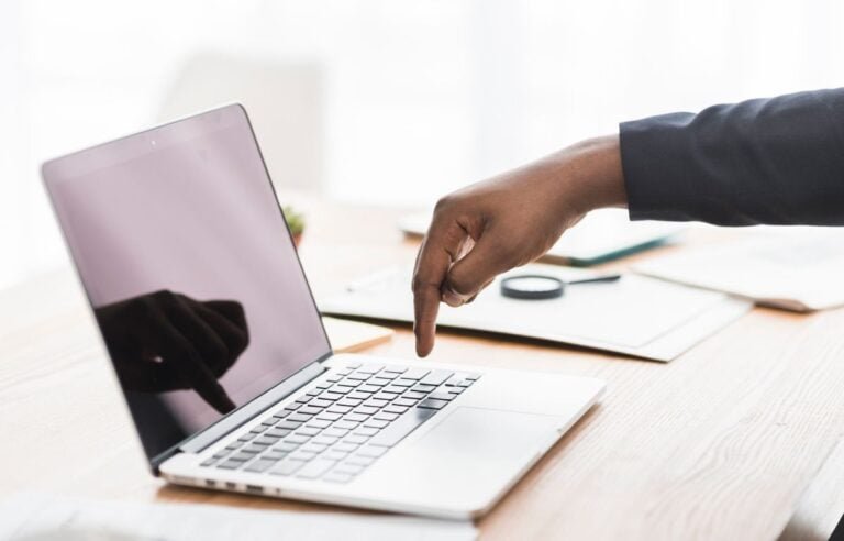 How to Overcome Writer's Block Using AI